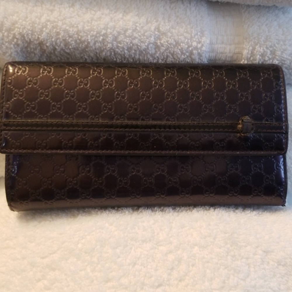 Gucci wallet